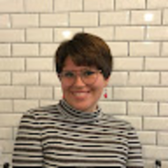 Meet your Posher, Isabella - Picture 1 of 1